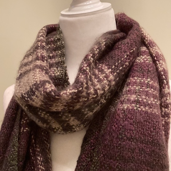 J. Jill Plaid Fringe Trim Scarf - Picture 2 of 10